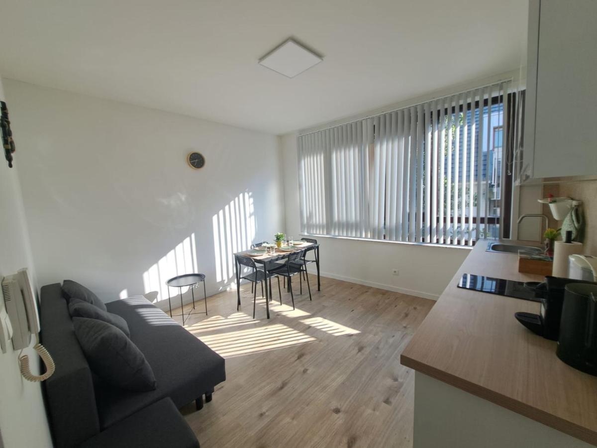 Appartement Modern Aan Zee En Station